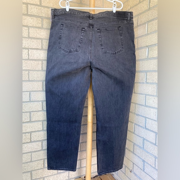 Abercrombie & Fitch Ultra High Rise The 90s Straight Jeans Size 35 Plus Size 20 - Picture 7 of 17